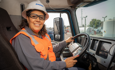 Women in Trucking | diversité au travail | équilibre entre vie professionnelle et vie privée